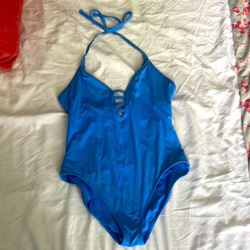 La Blanca swimsuit - Island Goddess Plunge Size 12